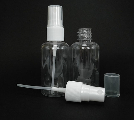 Yüksek kapasiteli 100ml 120ml 150ml 200ml 250ml 500ml açık beyaz kehribar mavi PET plastik kozmetik ambalaj sprey şişesi