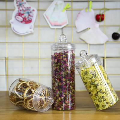 Gıda depolaması için kapağı olan özel plastik kavanozlar