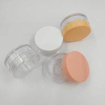 Özel bir kozmetik plastik tutucu, reklam için mükemmel.